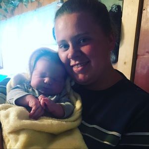 Meet your Posher, Alexis